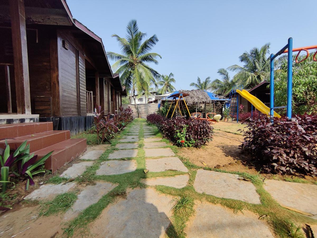 Beach Cottages - Pousada Donaciana Baga Buitenkant foto