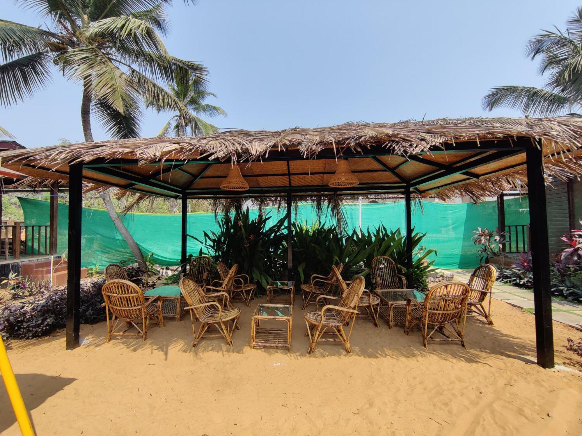 Beach Cottages - Pousada Donaciana Baga Buitenkant foto
