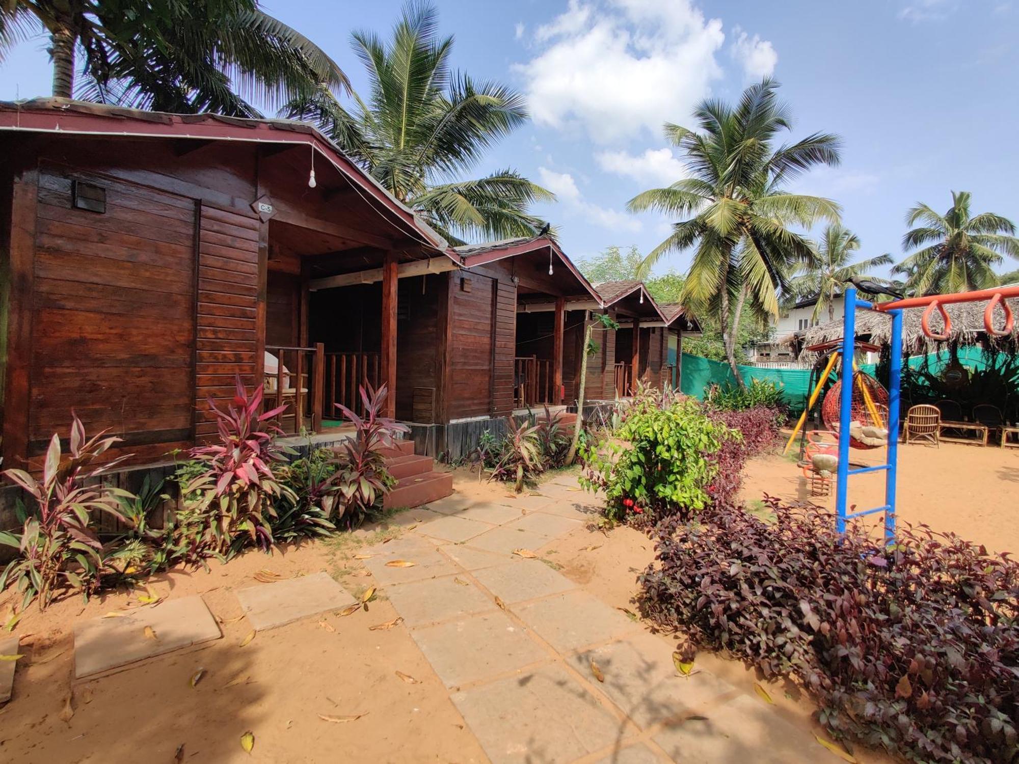 Beach Cottages - Pousada Donaciana Baga Buitenkant foto
